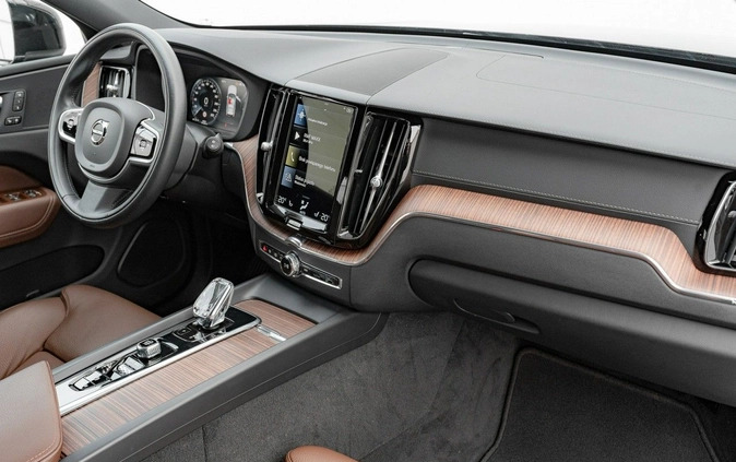 Volvo XC 60 cena 189850 przebieg: 46201, rok produkcji 2021 z Racibórz małe 704